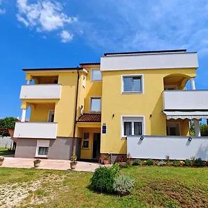 Antonia 3* Medulin