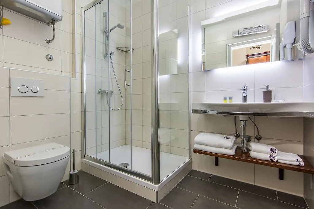Scallop Regent Rooms Zadar Guest house
